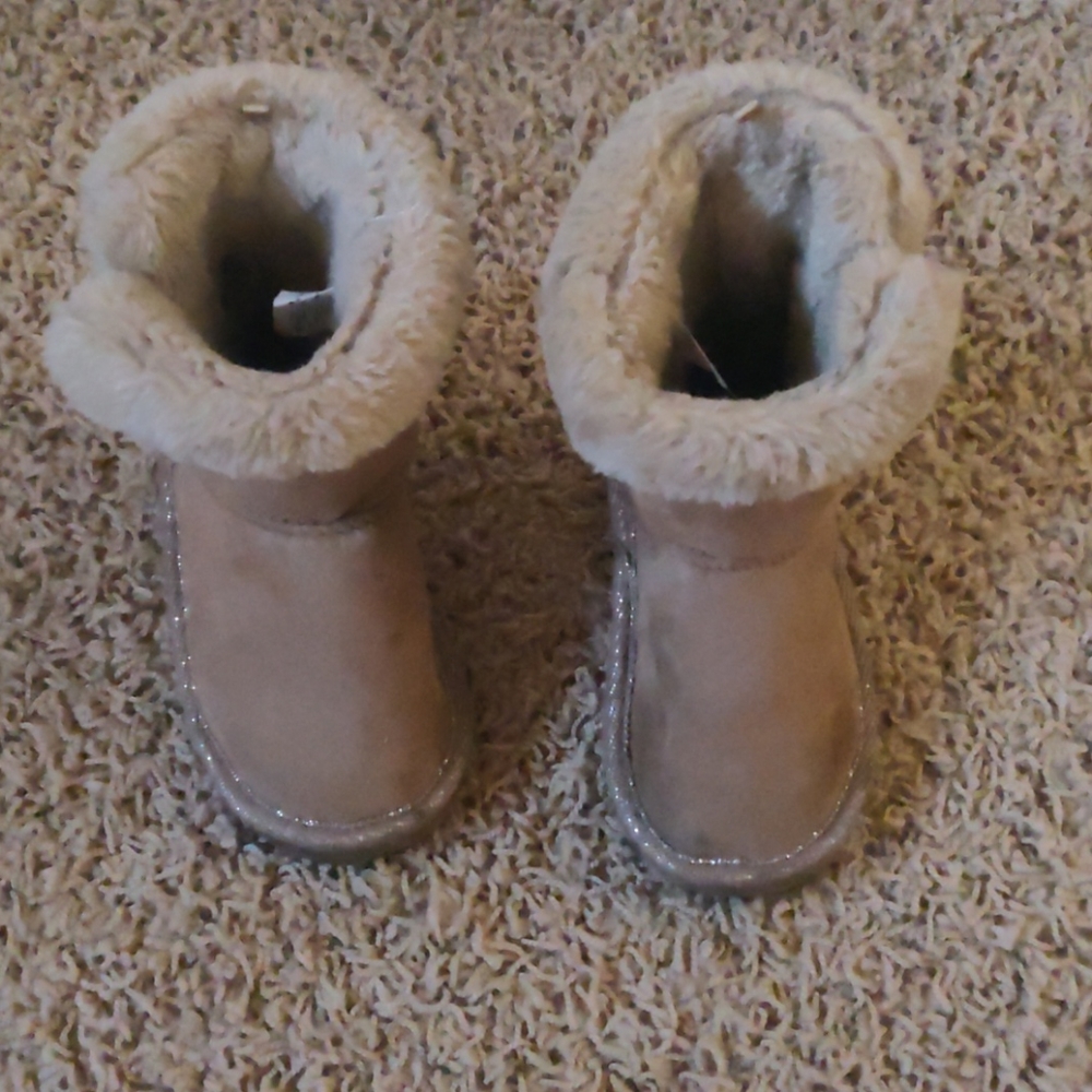 Little girls boots
